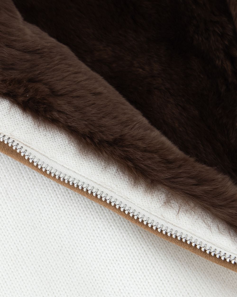 سديري برزان - أبيض كريمي