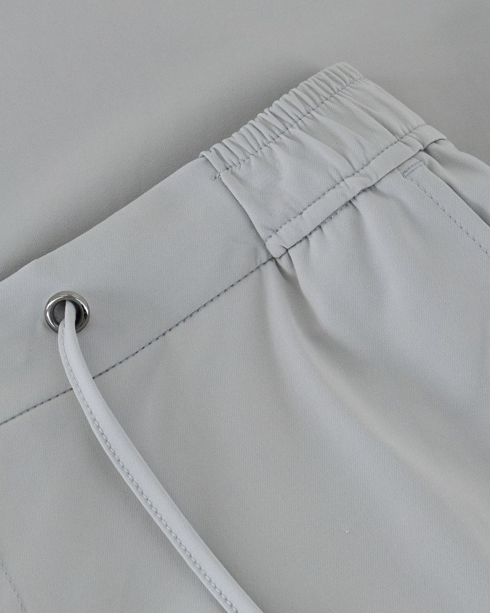 بنطلون نايلون ناعم - رمادي ضبابي