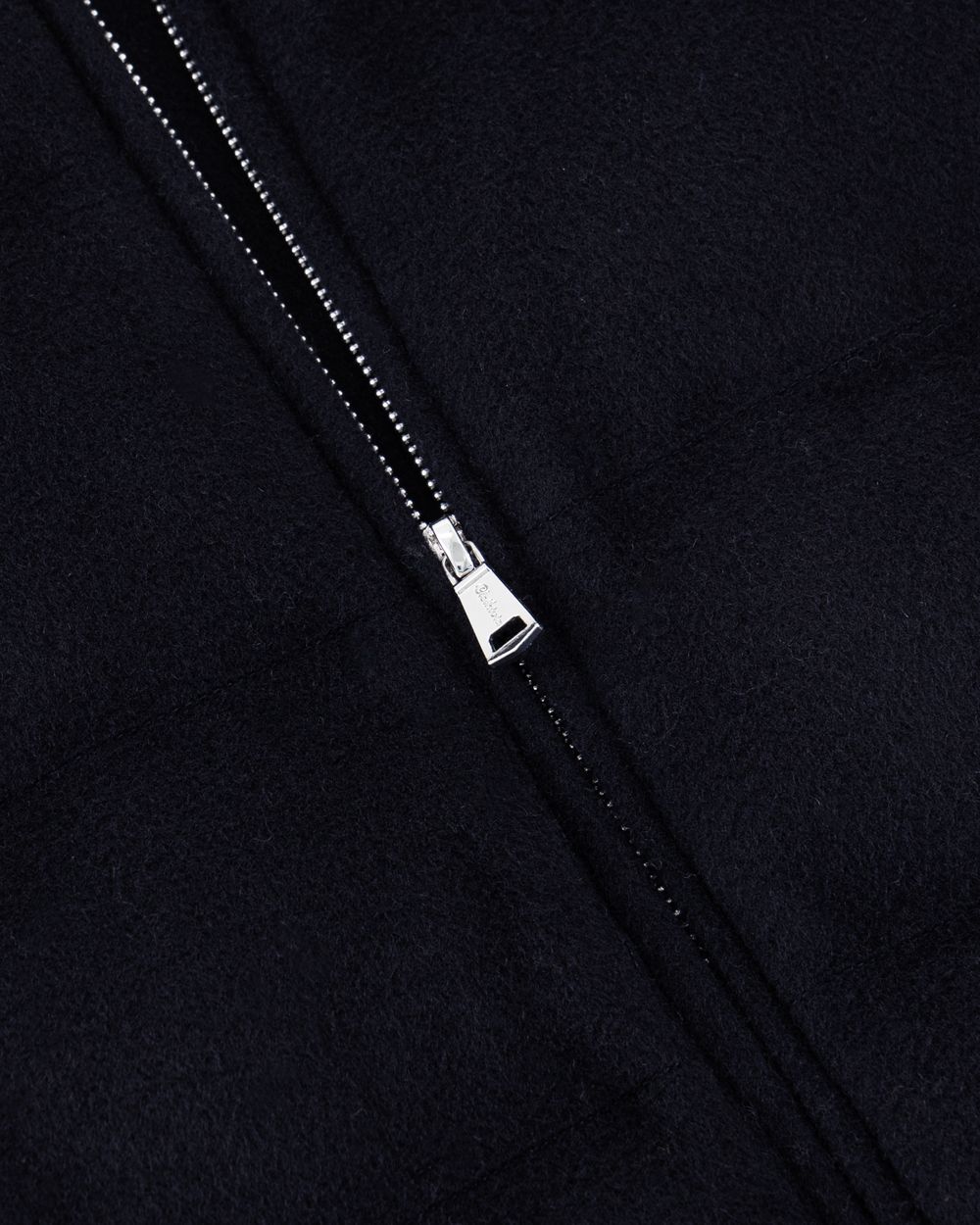 بومبر تورينو بافر - كحلي ليلي