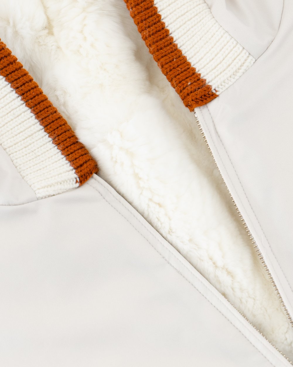 هودي فروست فر - أبيض أوبال