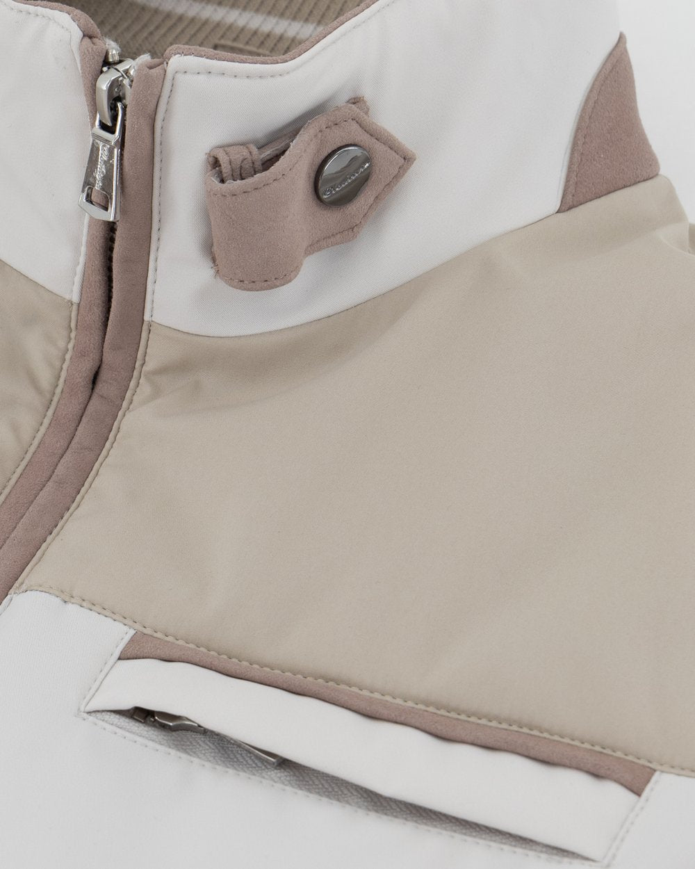 سديري كونتيسا - أخضر مخملي