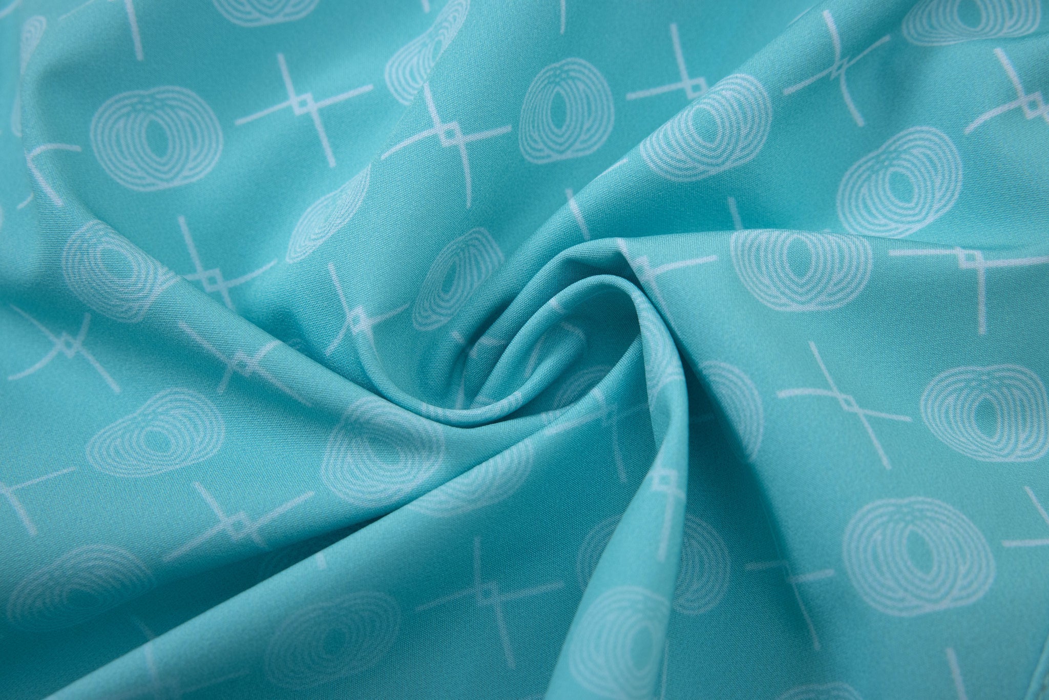 شورت السباحة المميز من Clothivia – تيفاني
