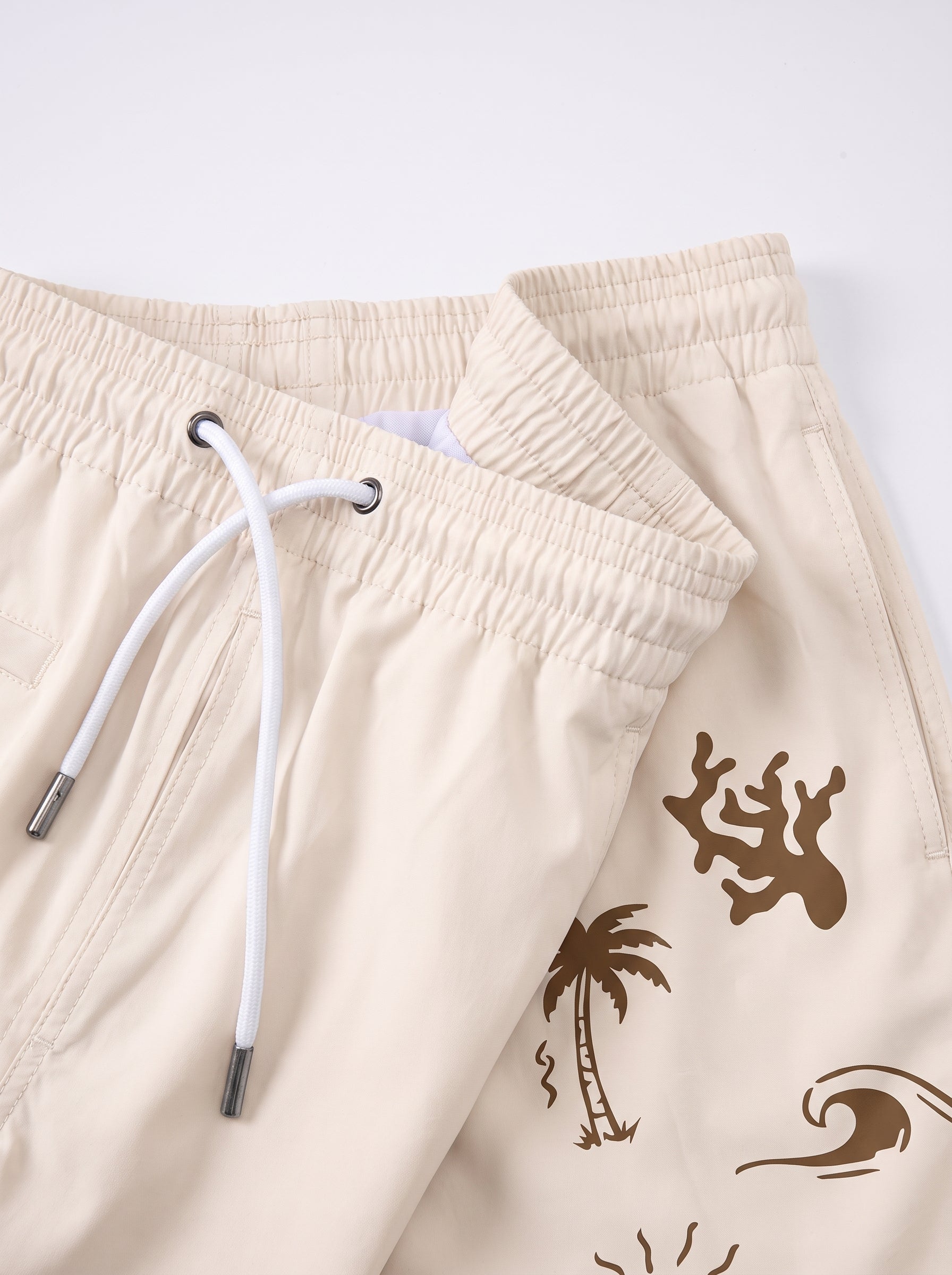 T-shirt-Iconic Signature T-Shirt × Swimming shorts-Driftwood — Combo Look