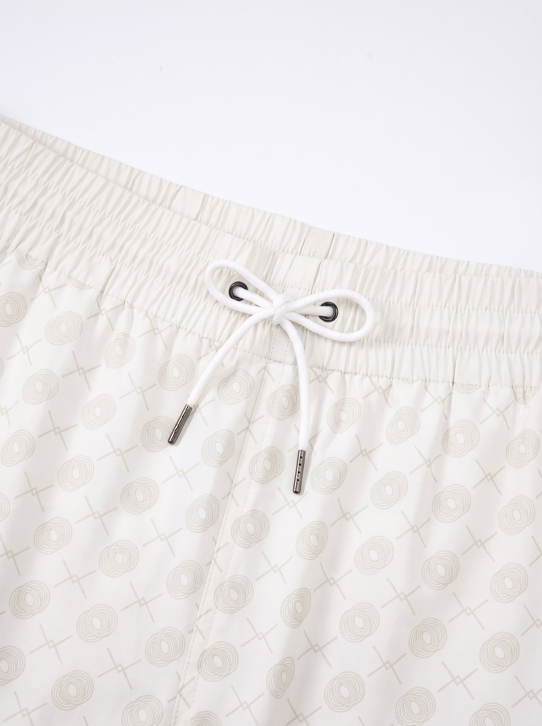 T-shirt-Beach Essentials T-Shirt × Signature Swimming shorts-Off-White — Combo Look